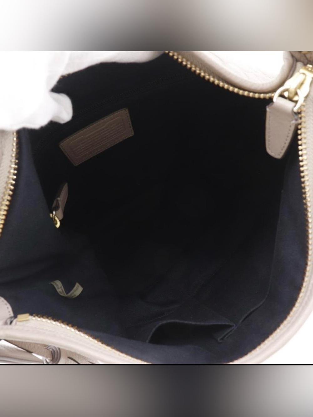 $200 COACH - Picture 6 of 7
